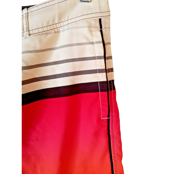 American Eagle Outfitters Board Swim Shorts Men's Sz 30 Inseam 9.5 in Multicolor - Picture 6 of 8